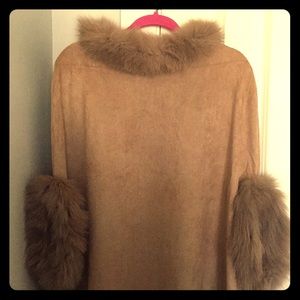 Dolce Cabo suede/fur poncho
